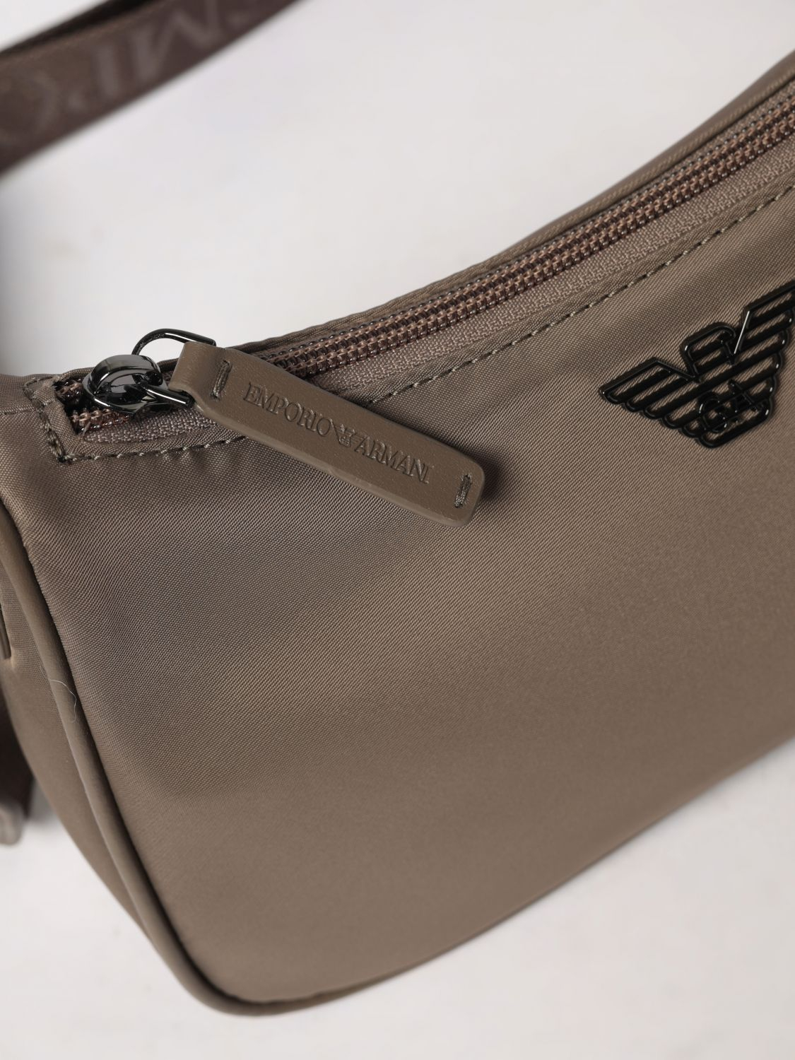 [Emporio Armani] Cross body bag SS26 EM001808AF13454 U6200