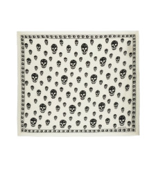 [Alexander McQueen] Scarf SS26 807889_3222Q9260