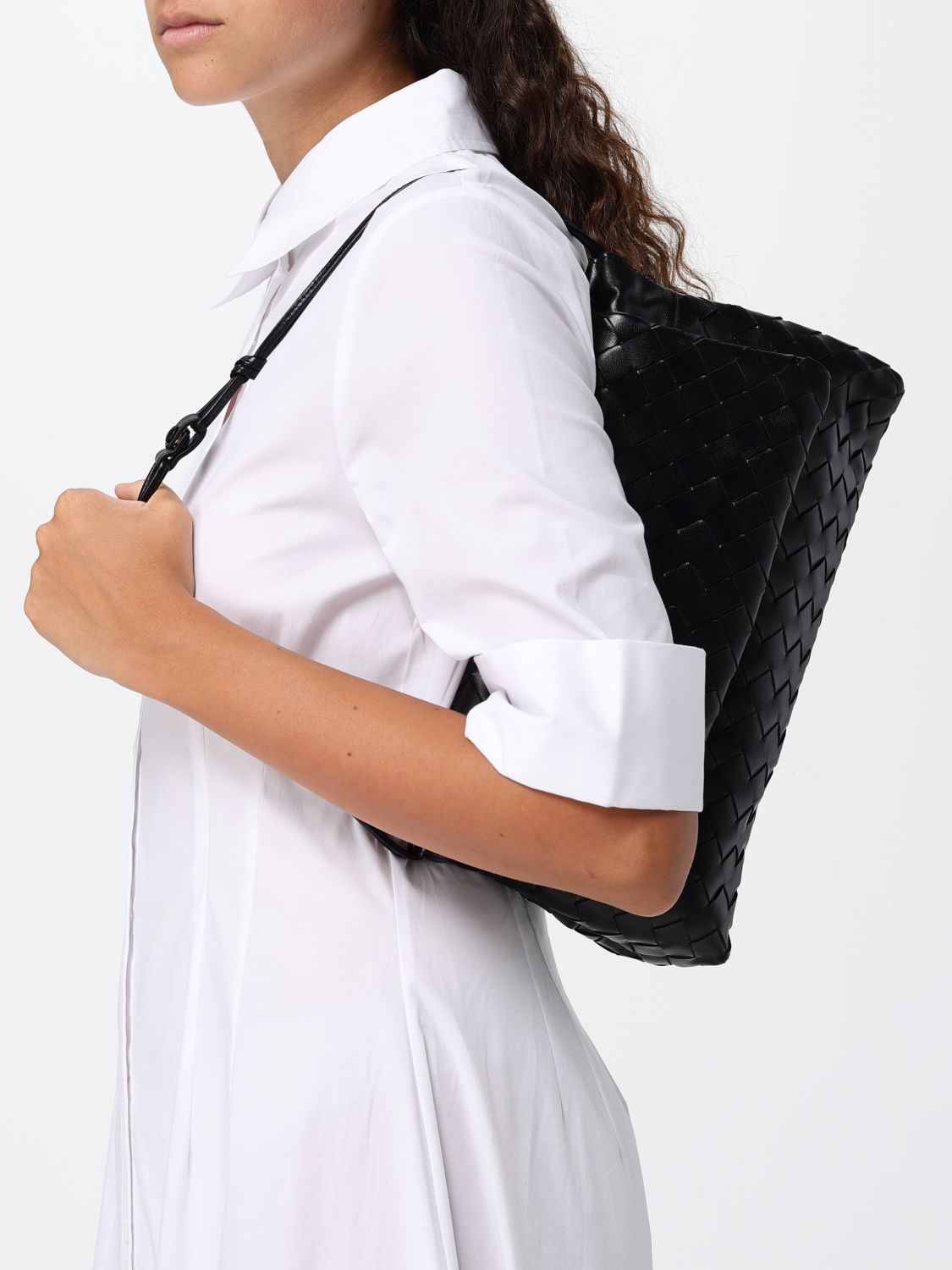 [Bottega Veneta] Shoulder bag FW26 857657V3IV0 8425