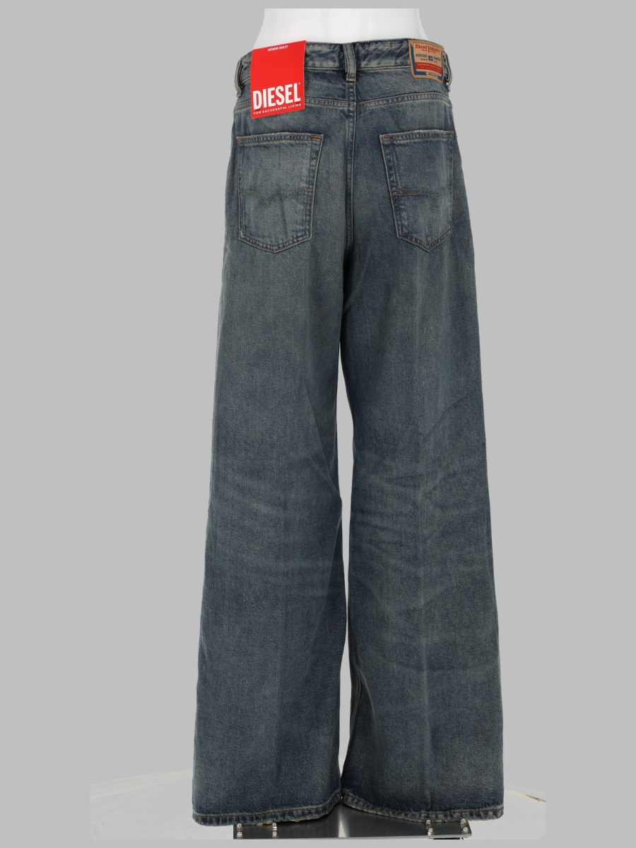 [Diesel] Jeans SS26 A06925_0BEBL01