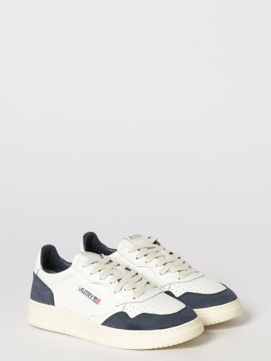 [AUTRY] Sneakers FW26 AULM FT22