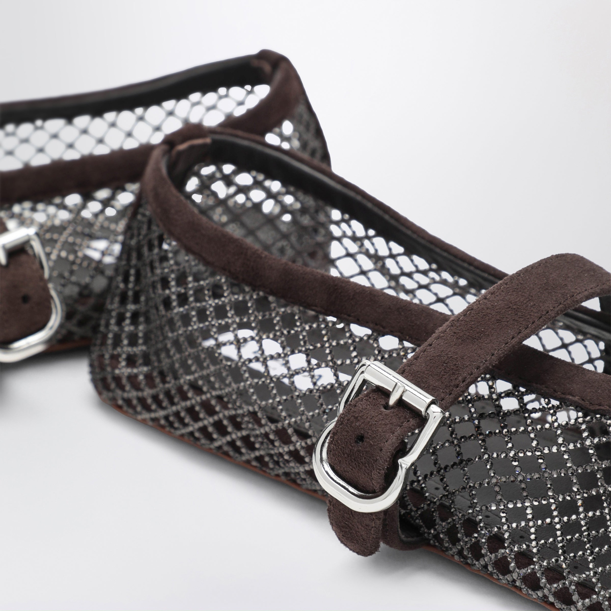 [Alaia] Flat shoes FW26 AA3A029A023NY