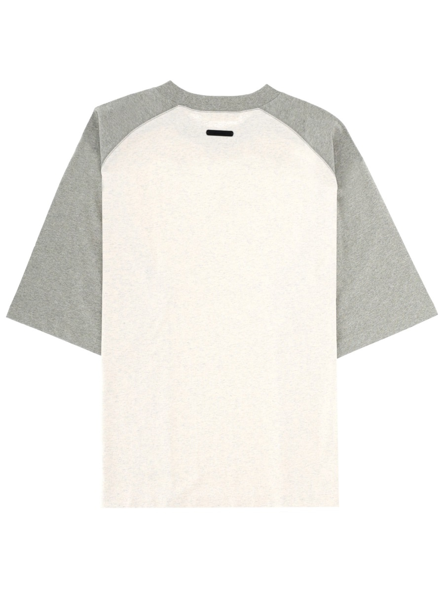 [Fear Of God Essentials] T-shirts Short Sleeve SS26 125SP264062F_OATMEAL/CONCRETEHEATHER