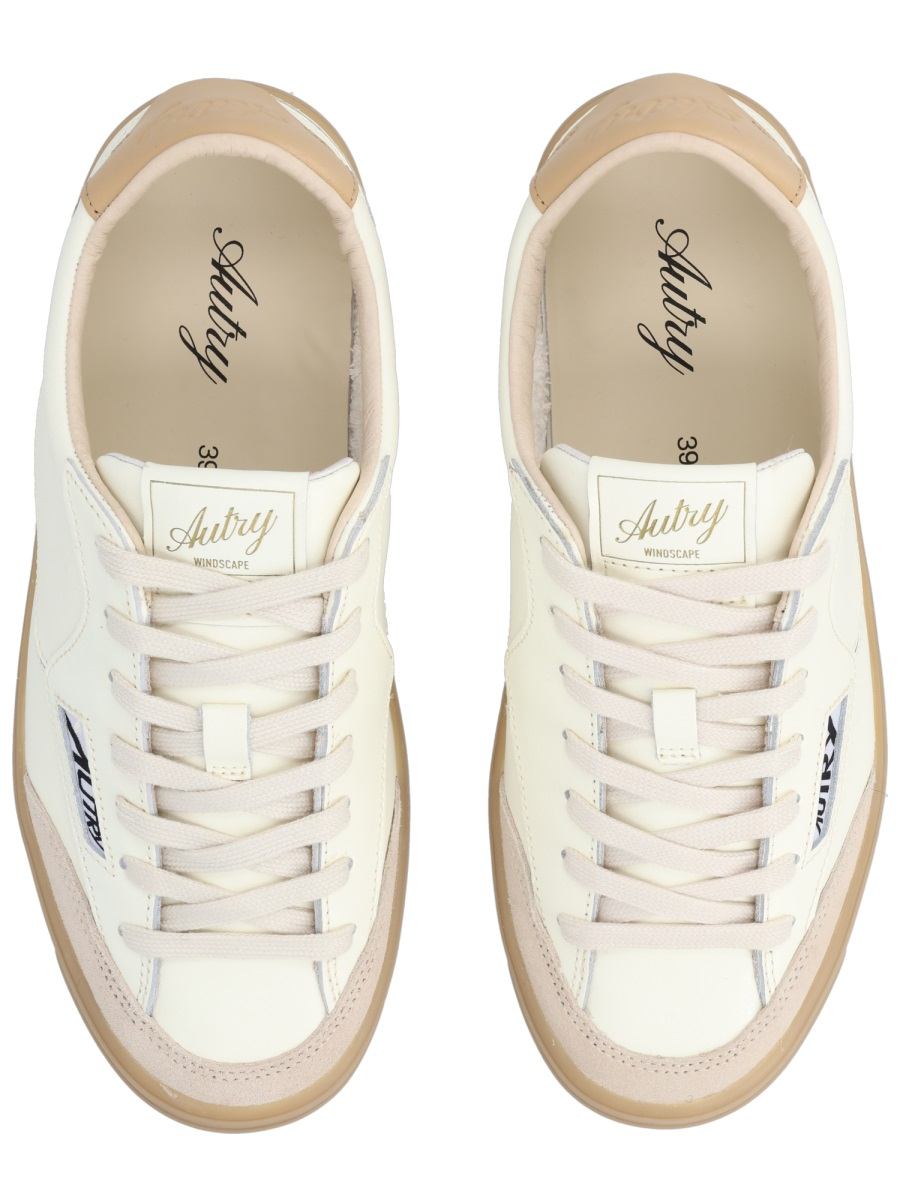 [AUTRY] Sneakers SS26 SCLW_UK08