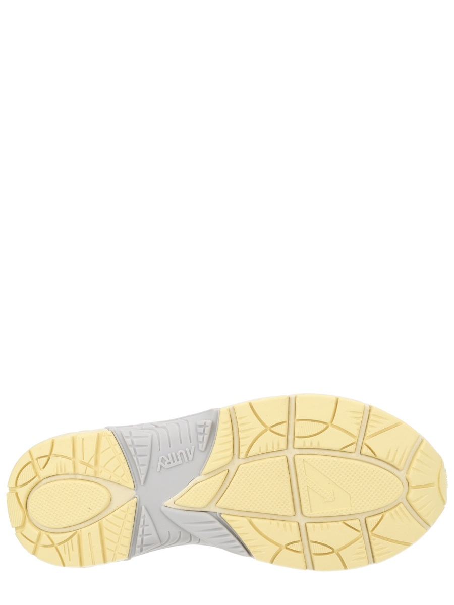 [AUTRY] Sneakers SS26 HYLW_MV06