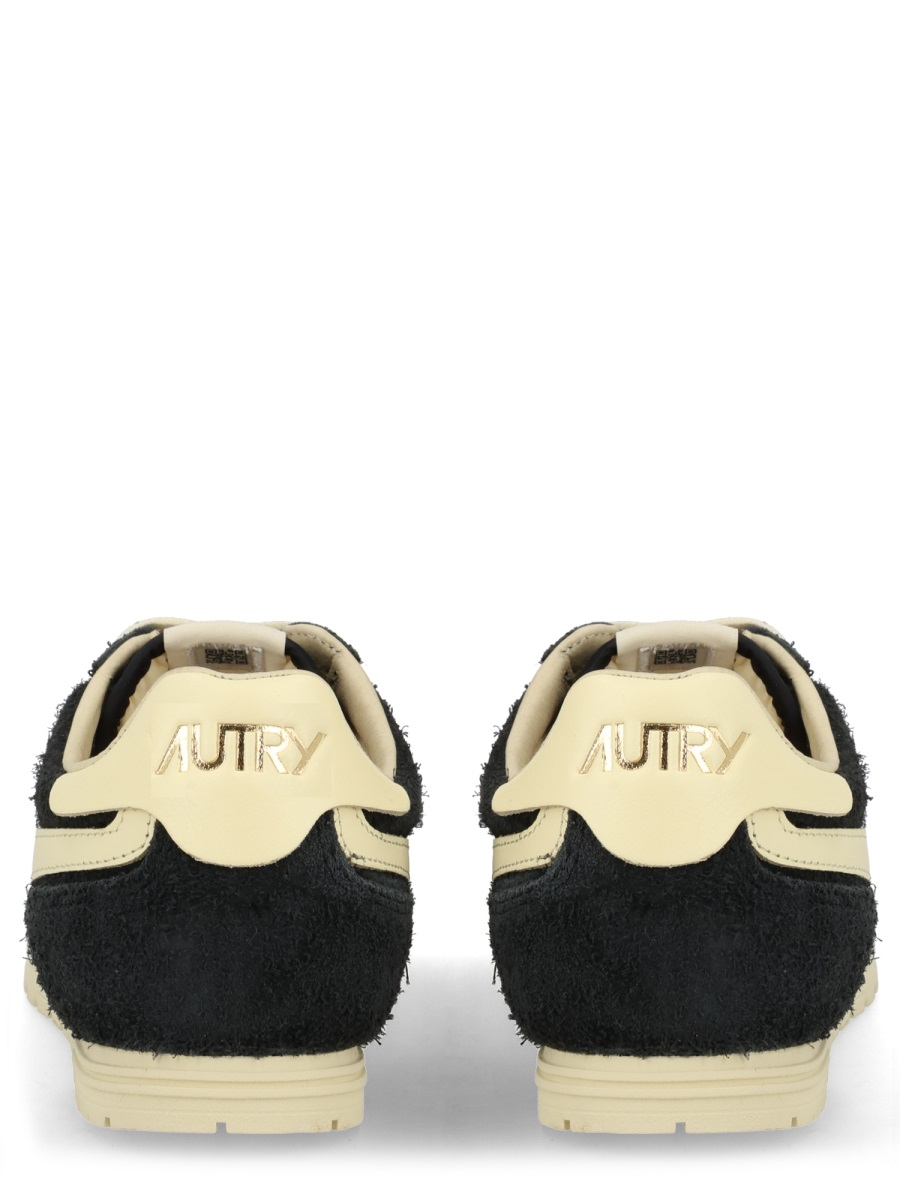 [AUTRY] Sneakers SS26 WSLM_UB27