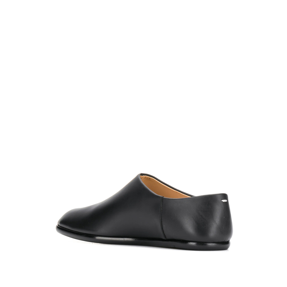 [Maison Margiela] Flat shoes FW26 P3753 S58WR0033 T8013