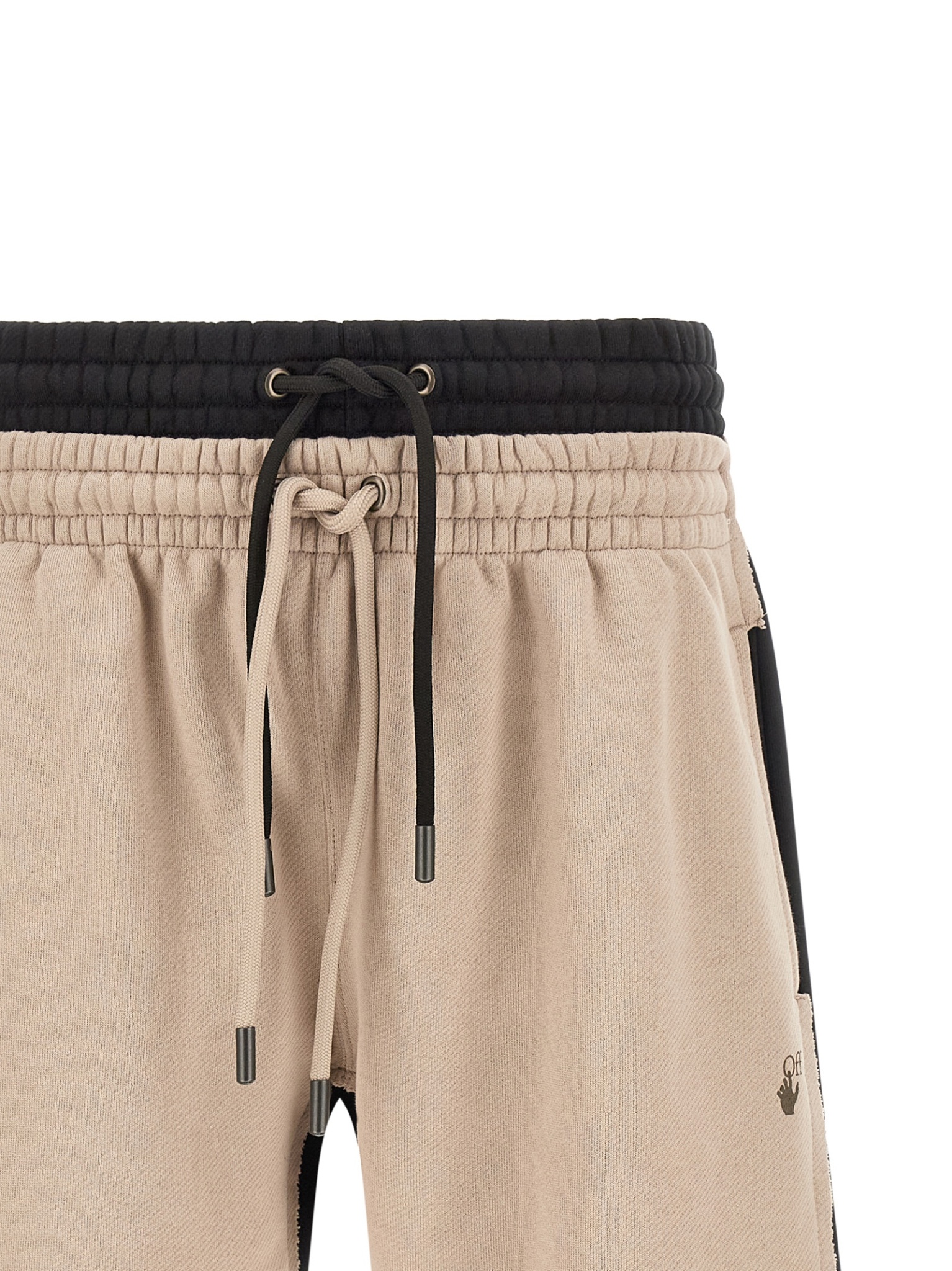 [Off-White] Shorts FW26 OMCI01CF26FLE00100001001