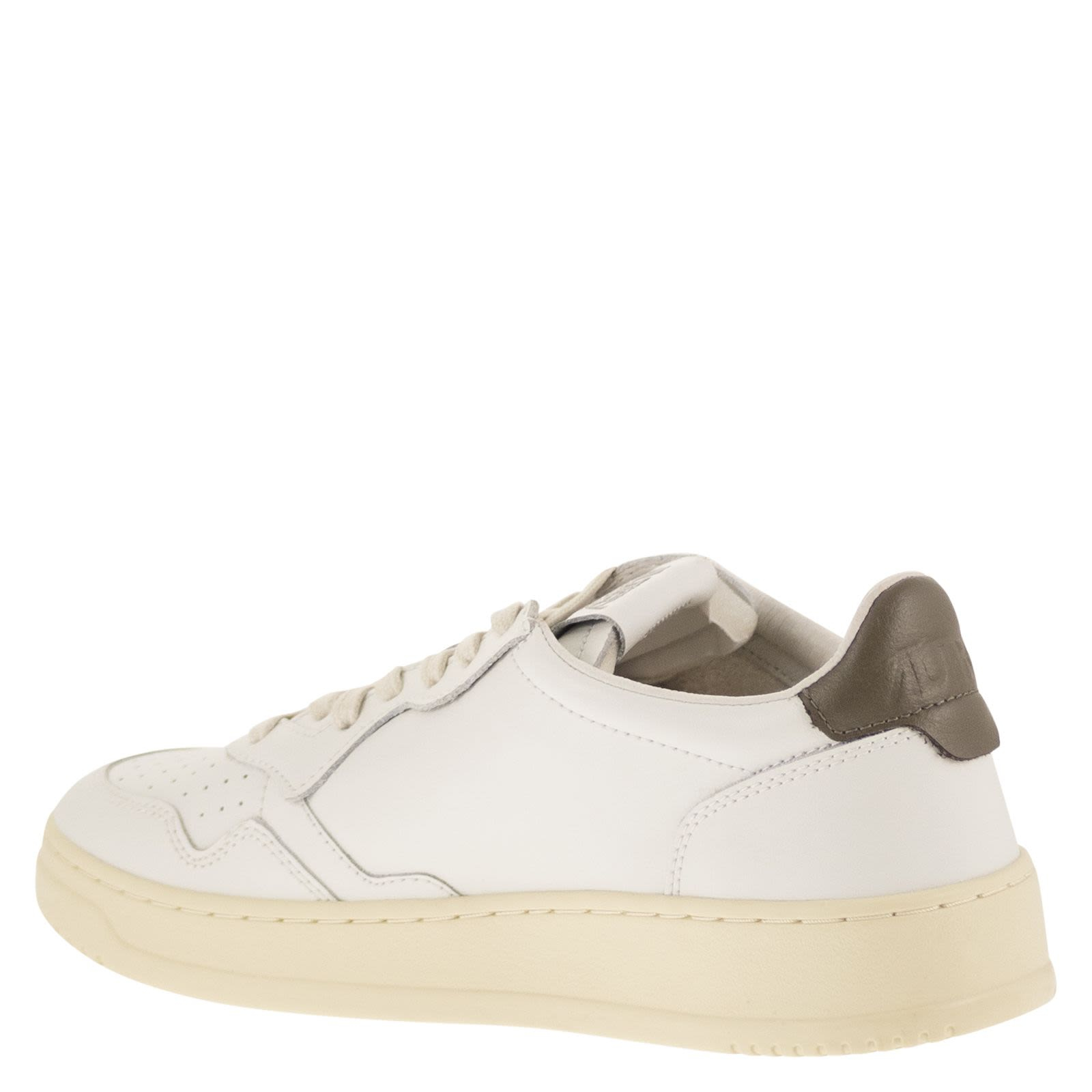 [AUTRY] Sneakers FW26 AULMLL28
