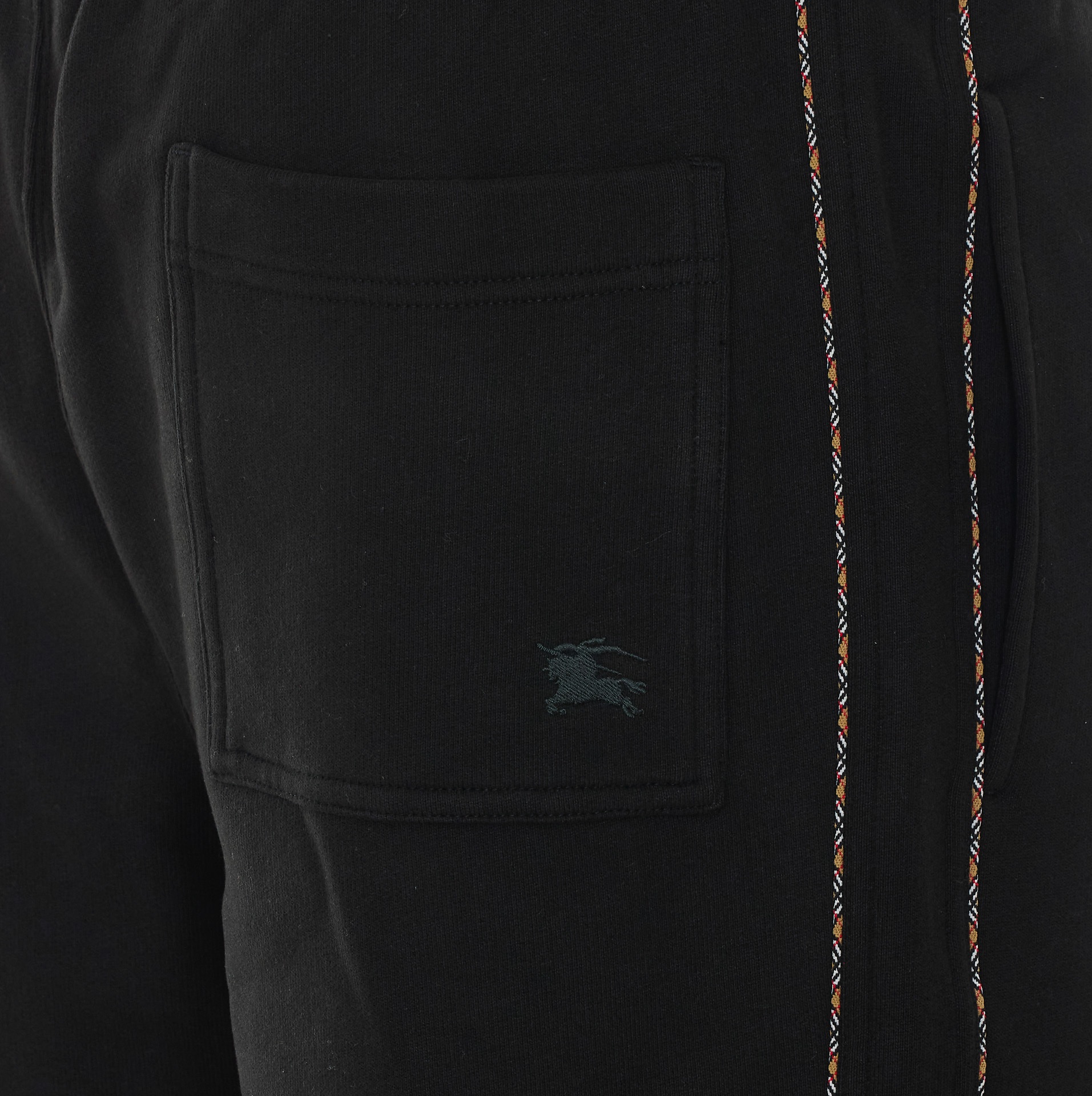 [Burberry] Trousers FW26 8130511A1189
