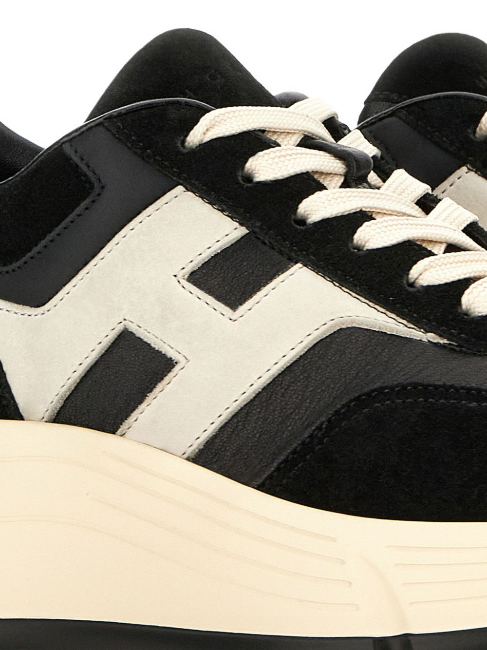 [Hogan] Sneakers FW26 HXW6690FR30UHG1023