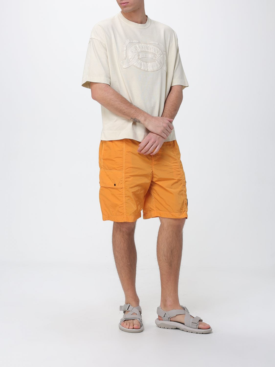 [C.P. Company] T-shirts Short Sleeve SS26 20CMTS220A005697O 114