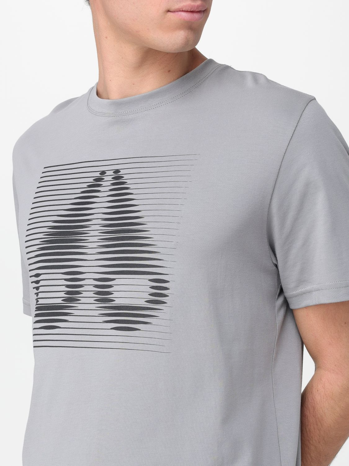 [Moose Knuckles] T-shirts Short Sleeve SS26 M16MT729 1892