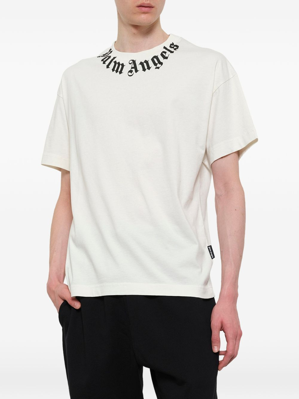 [Palm Angels] T-shirts Short Sleeve FW26 PAMAA001JR0010310