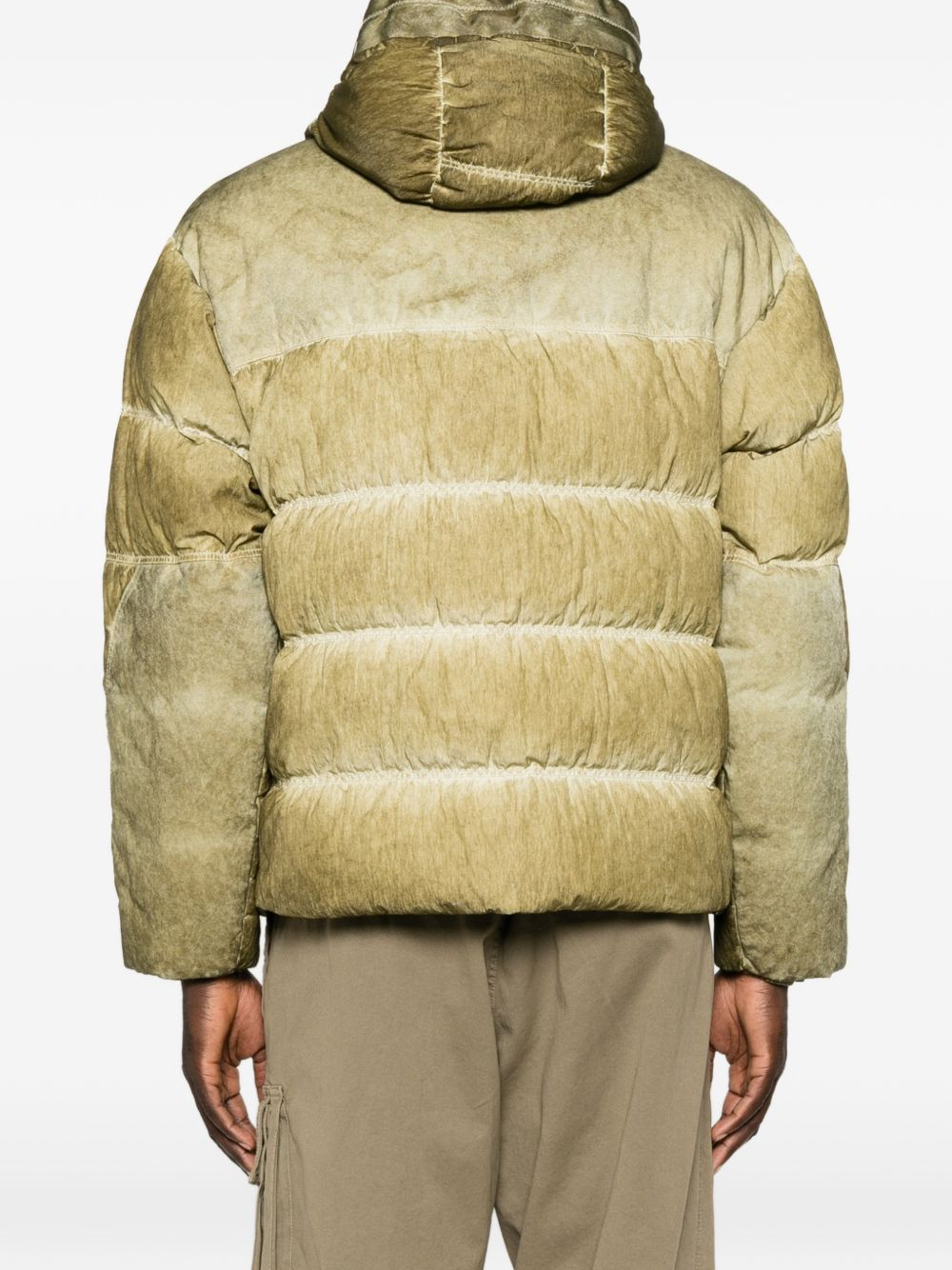 [C . P . COMPANY] Down Jacket FW26 21CMOW115A006369SR20