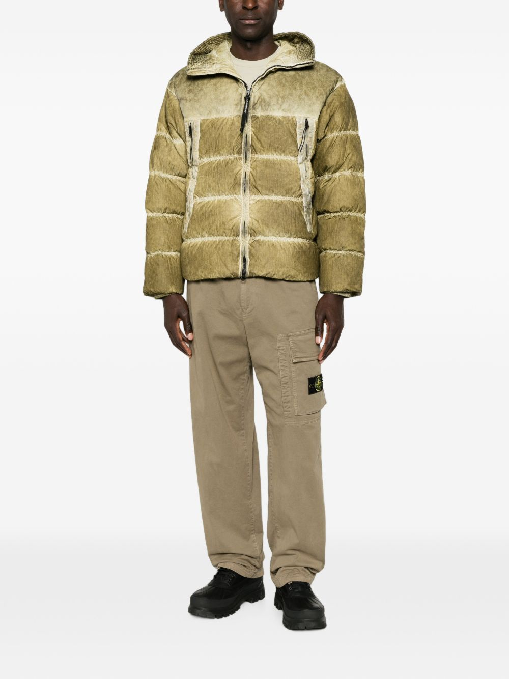 [C . P . COMPANY] Down Jacket FW26 21CMOW115A006369SR20