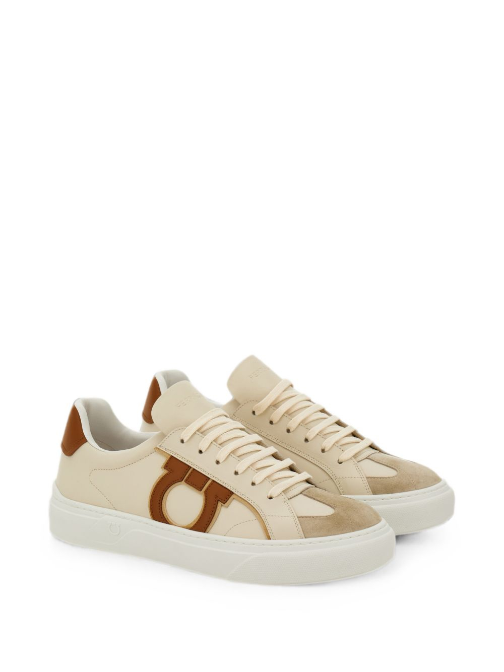 [Salvatore Ferragamo] Sneakers FW26 02B016796261007