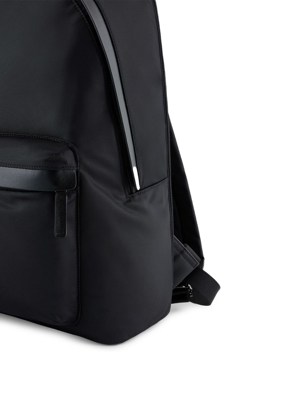 [Emporio Armani] Backpack FW26 EM001795AF28784UC001