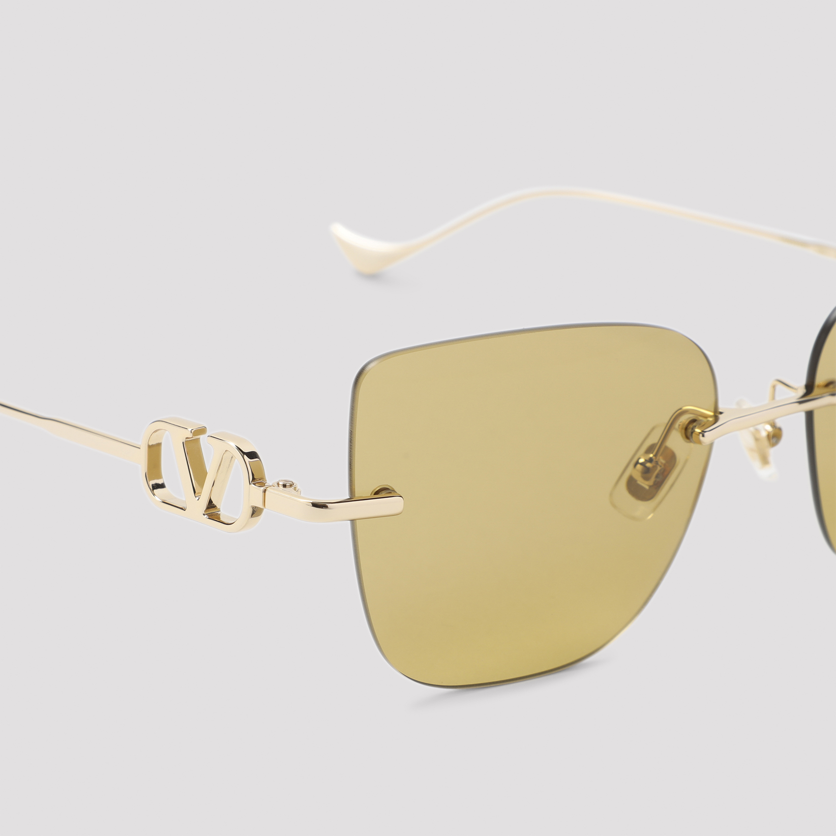 [VALENTINO EYEWEAR] Sunglasses FW26 VG0033S