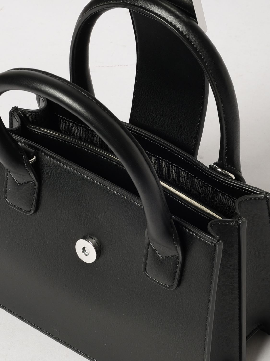 [ARMANI EXCHANGE] Minibag SS26 XW000306AF12039 UC001