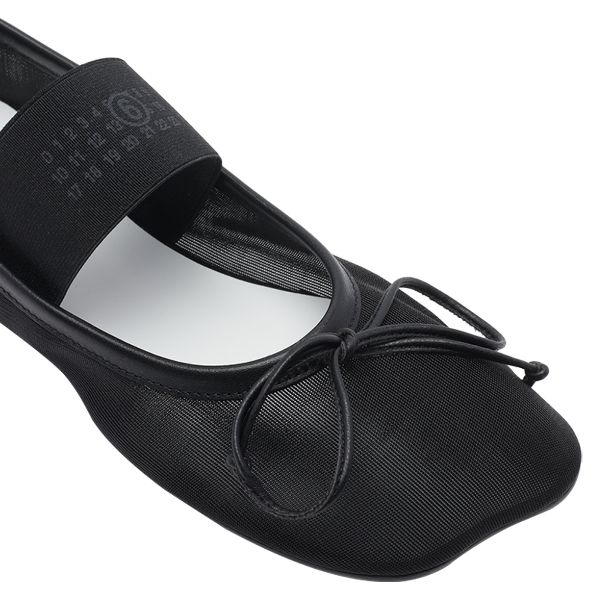 [MM6 Maison Margiela] Flat shoes FW26 S59WZ0101P7138T8013