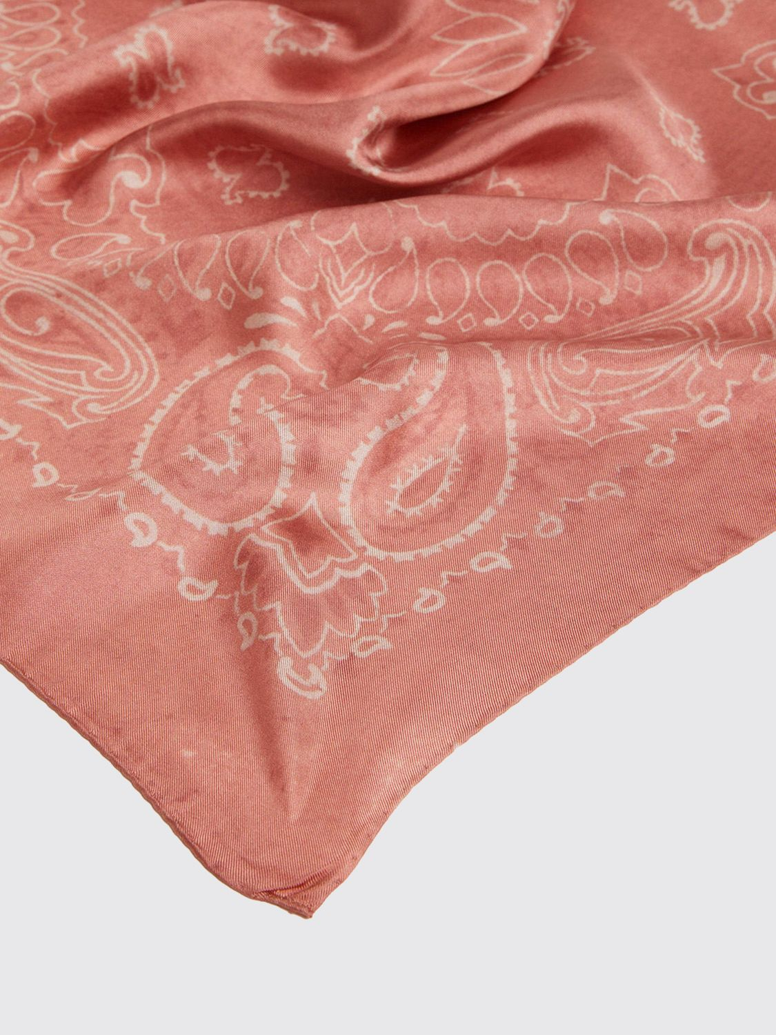 [Golden Goose] Scarf SS26 GUP01053P000667 25516