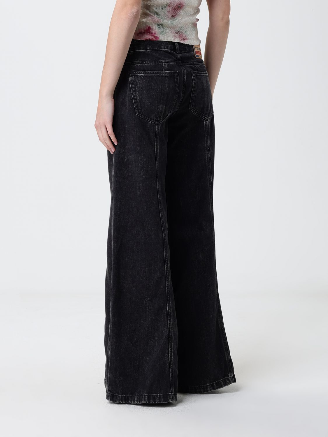 [Diesel] Jeans SS26 A12808068HN 02