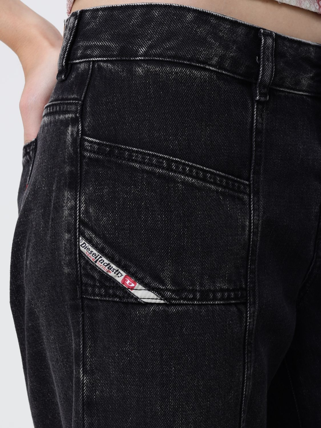 [Diesel] Jeans SS26 A12808068HN 02
