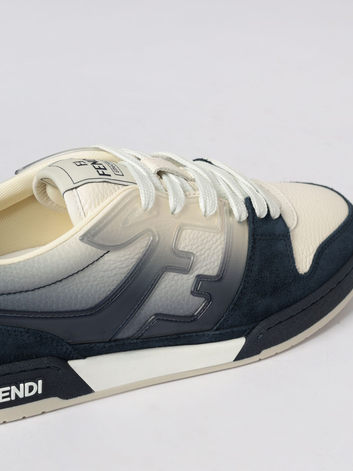 [Fendi] Sneakers SS26 7E1688AWCS F1V8K