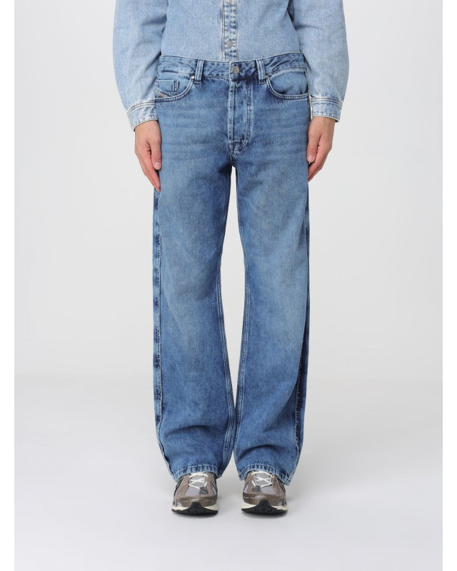 [Diesel] Jeans SS26 00SU1X0KIAL 01