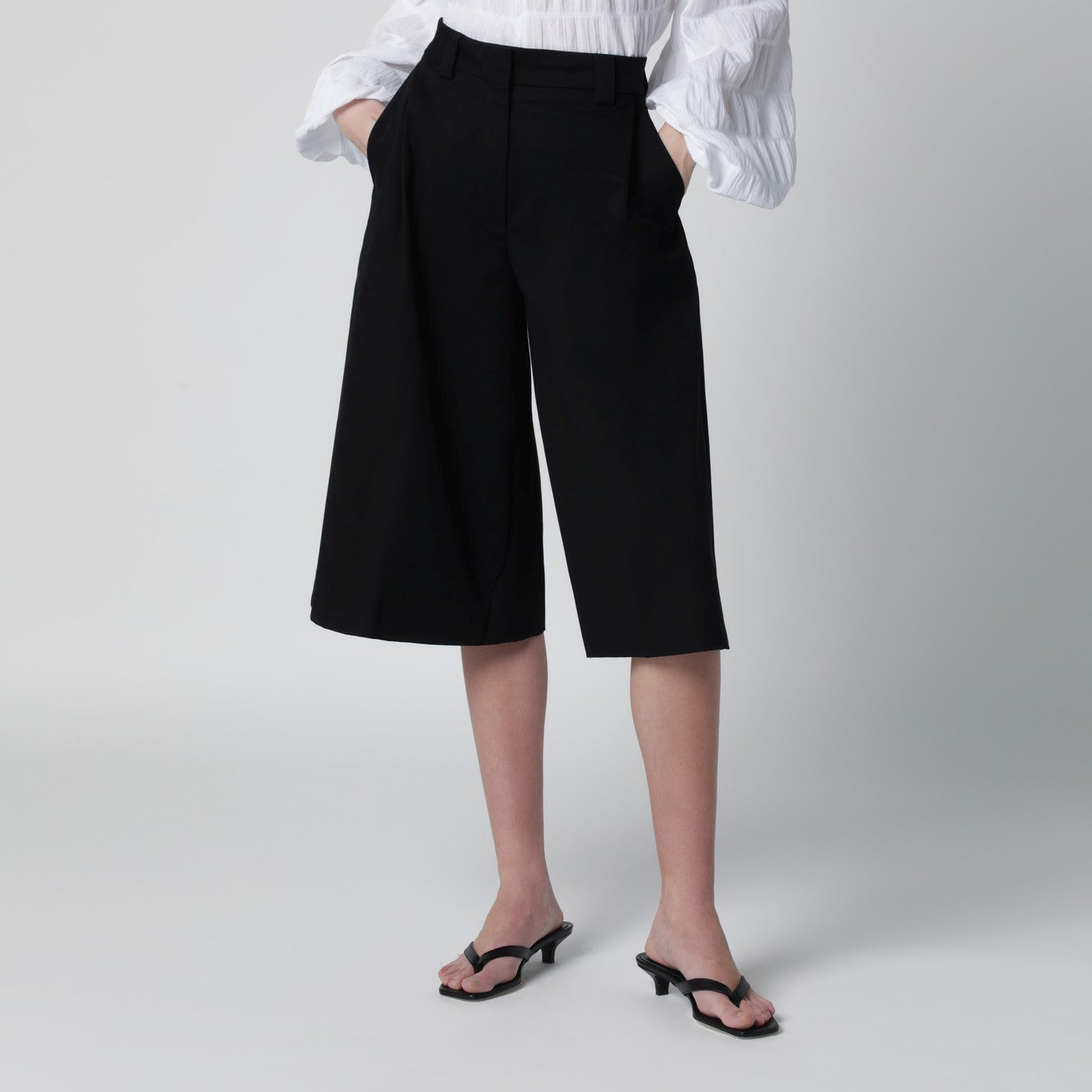 [TheLatest] Shorts SS26 TLW03120T0176ABTP