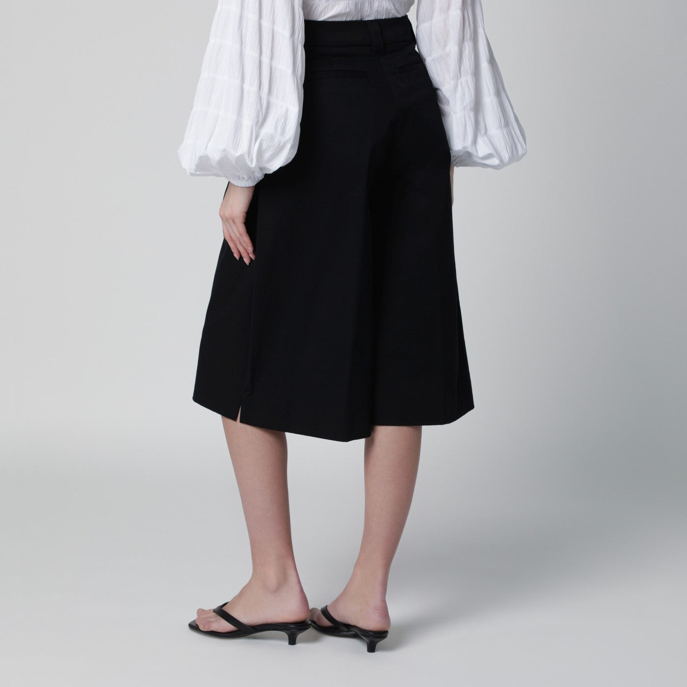 [TheLatest] Shorts SS26 TLW03120T0176ABTP