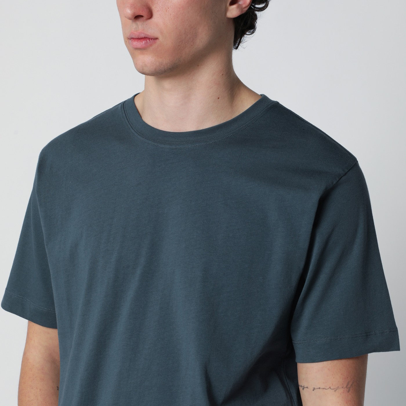 [DRIES VAN NOTEN] T-shirts Short Sleeve SS26 211003600