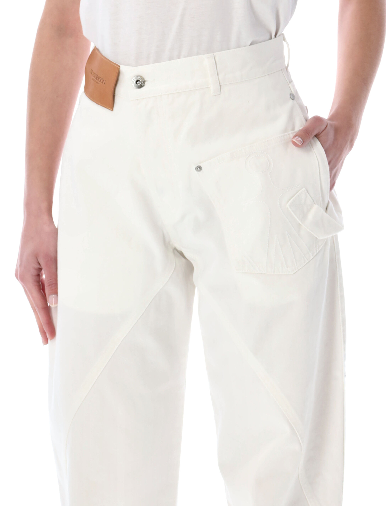 [JW ANDERSON] Jeans SS26 DT0127PG1933002