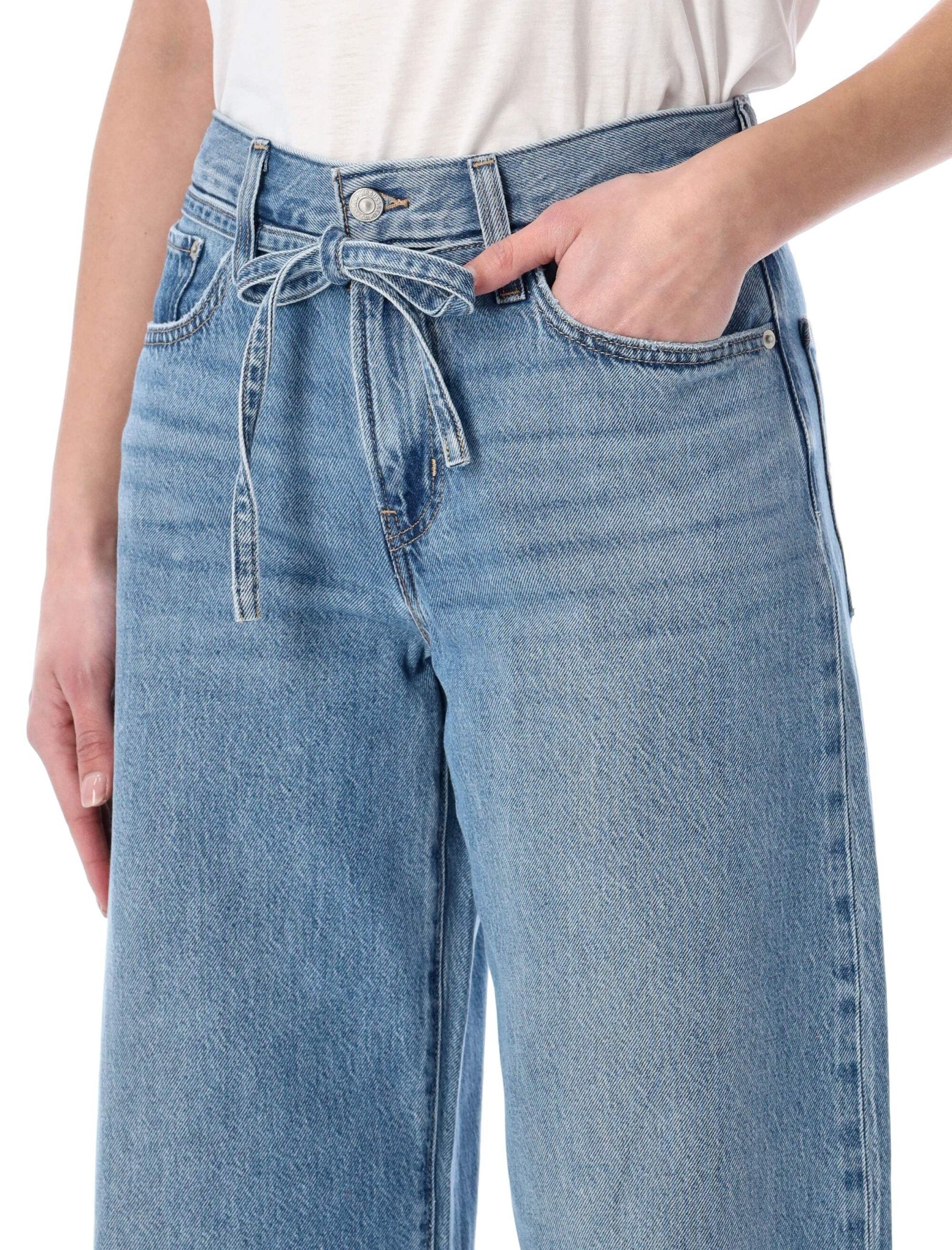[Levi's] Jeans SS26 A87010041