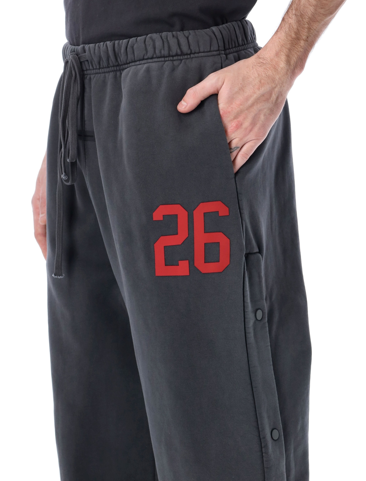 [Fear Of God Essentials] Trousers SS26 130HO258452FIG