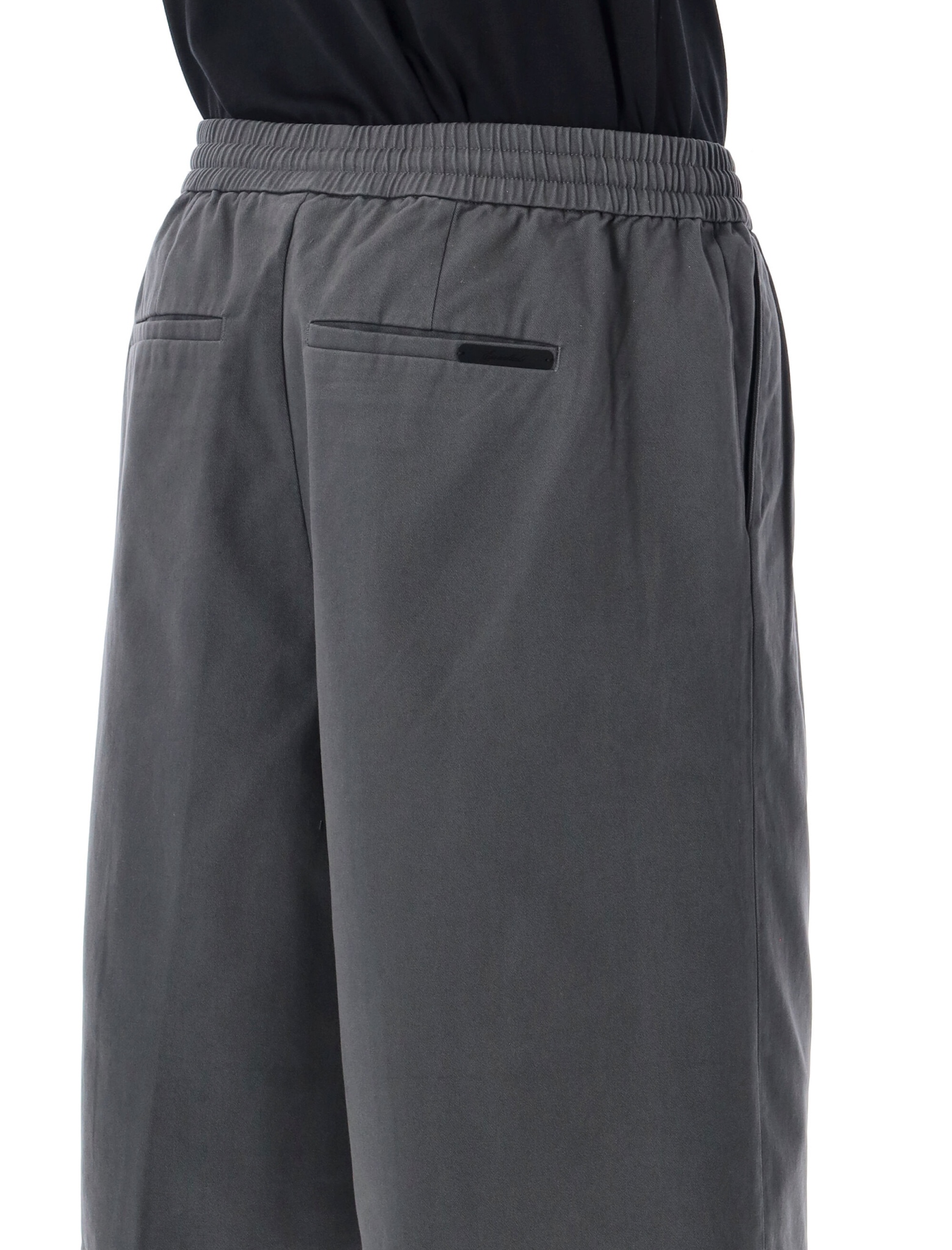 [Fear Of God Essentials] Shorts SS26 RW003050032