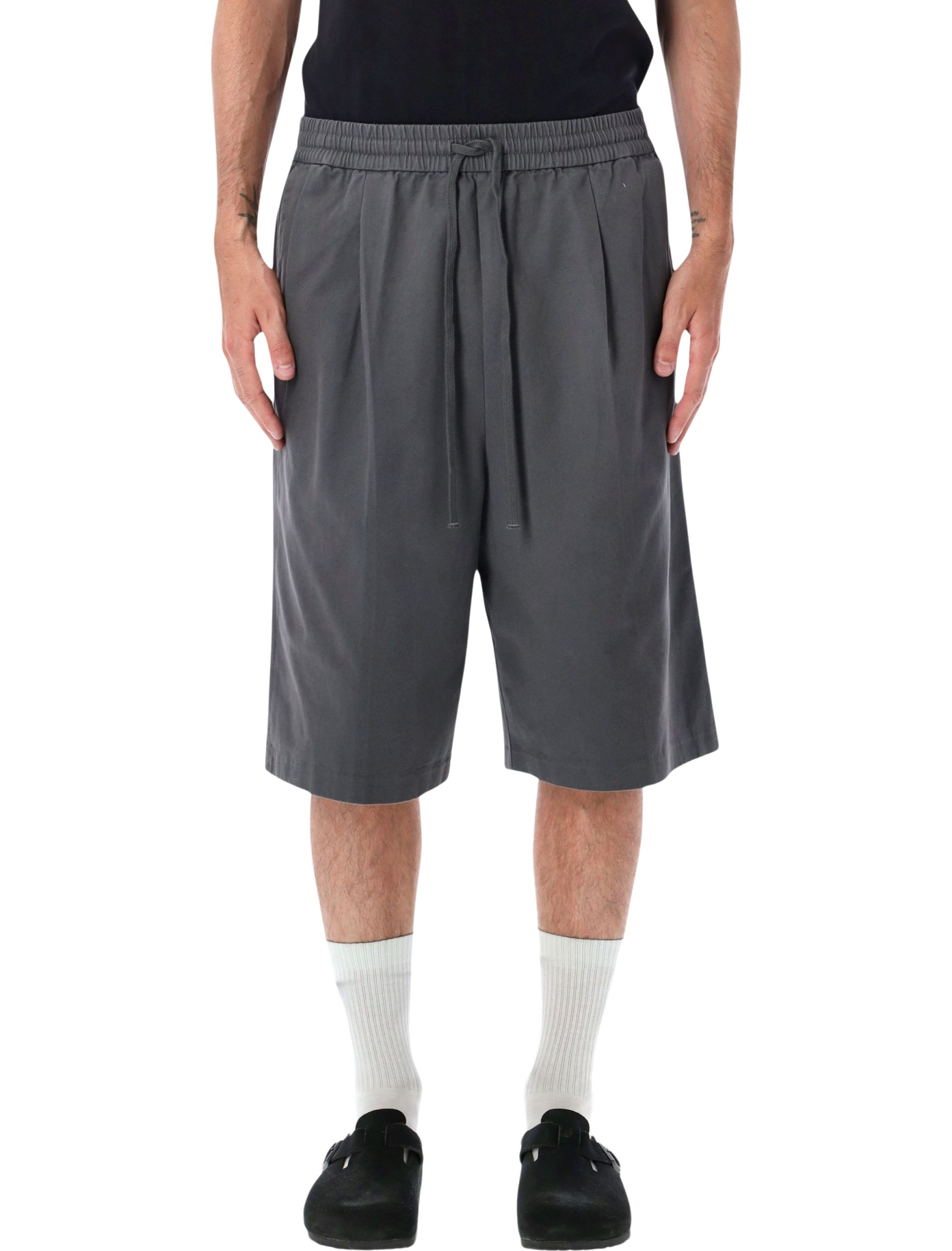 [Fear Of God Essentials] Shorts SS26 RW003050032