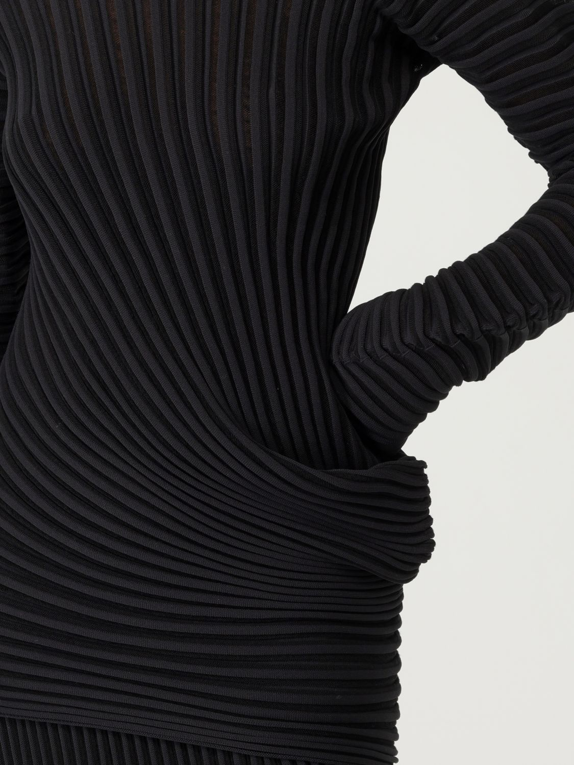 [Issey Miyake] T-shirts Long Sleeve FW25 IM56KN823 15
