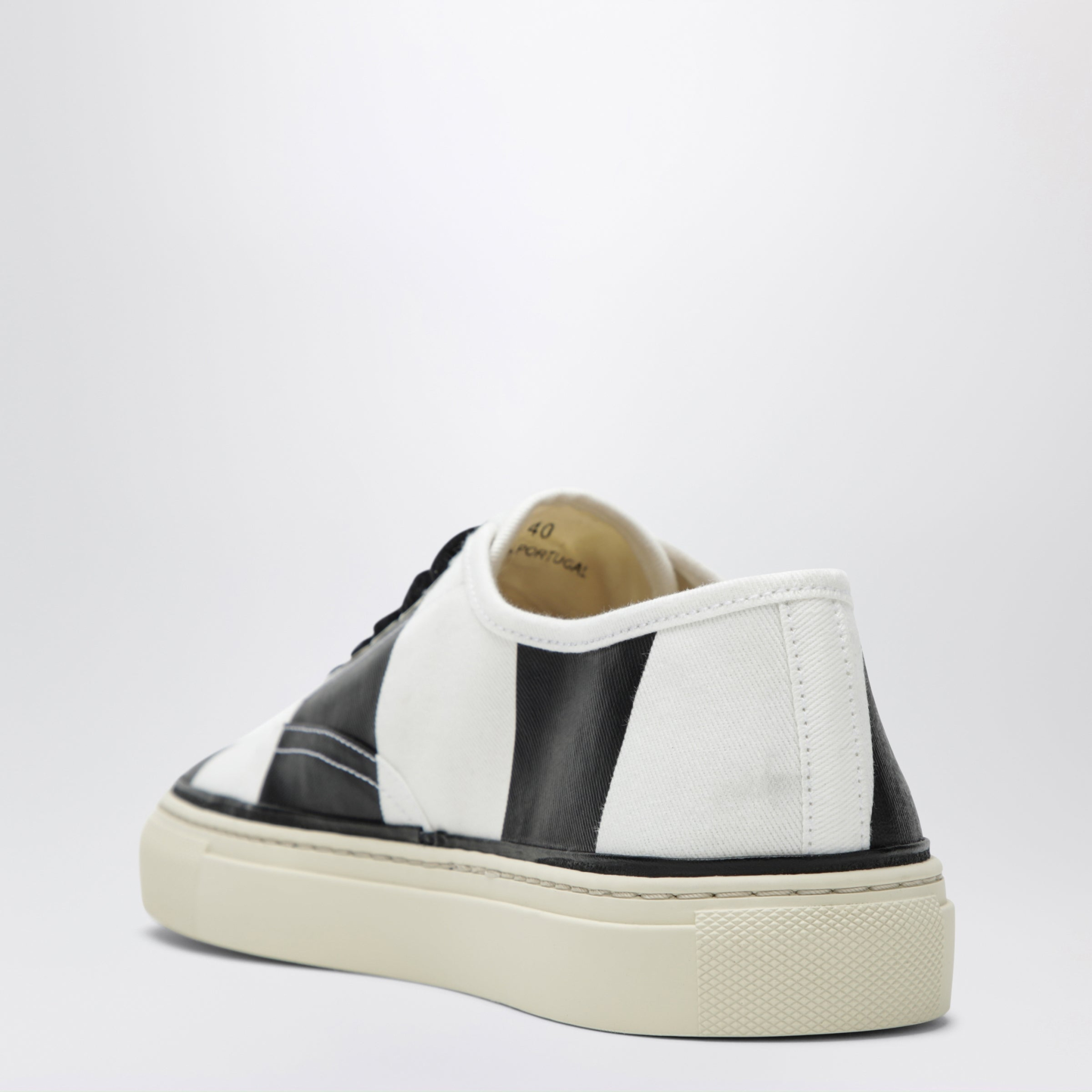 [JACQUEMUS] Sneakers SS26 FOW00212AW00829