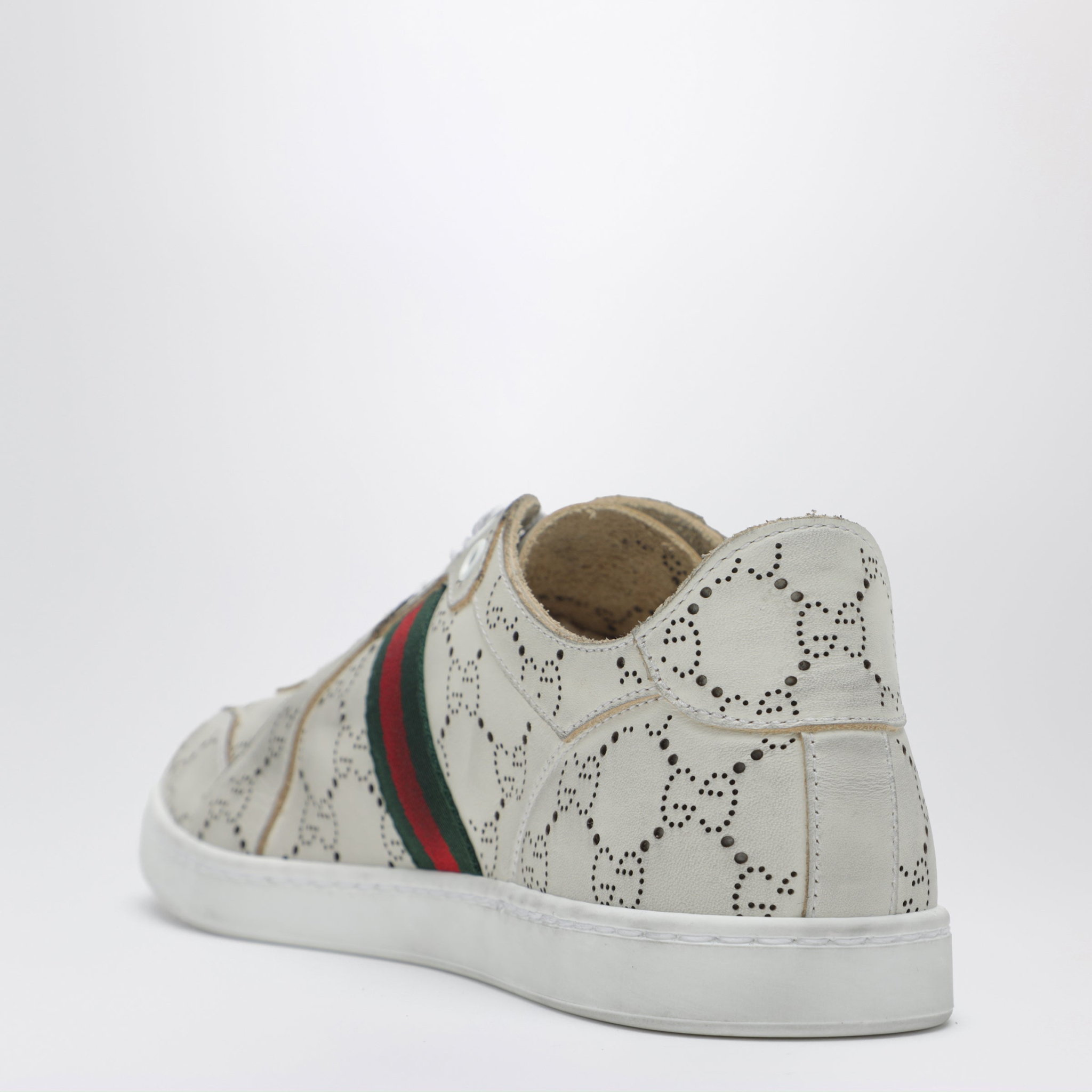 [Gucci] Sneakers SS26 865050AAGGP