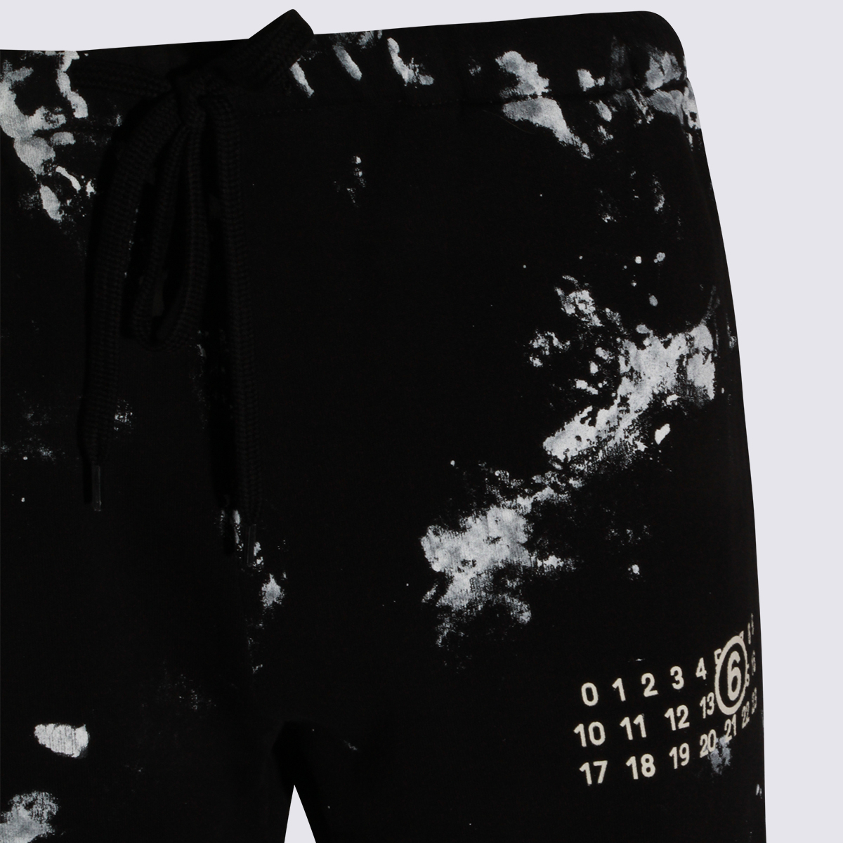 [MM6 Maison Margiela] Trousers SS26 S62KB0263M25014900