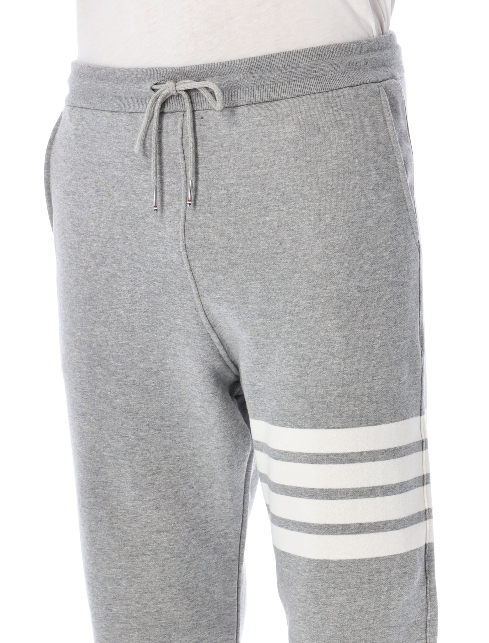 [Thom Browne] Trousers SS26 MJQ008H00535068