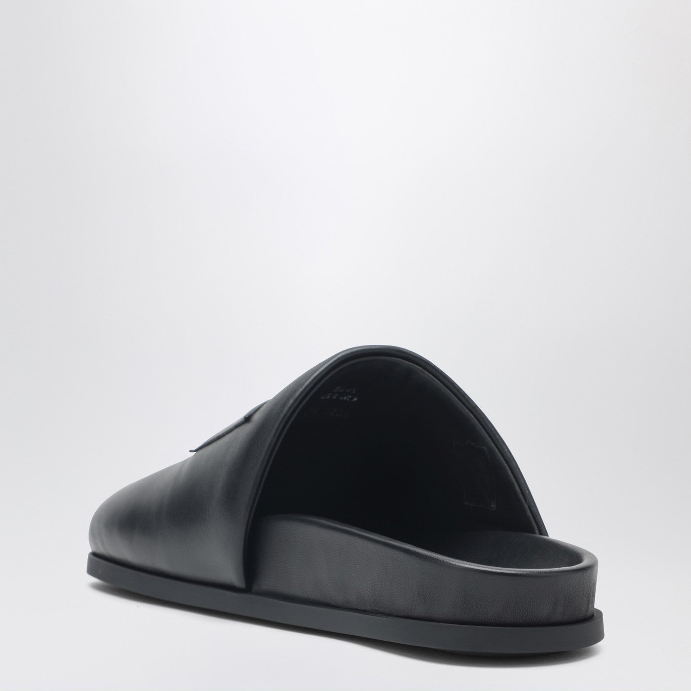 [Givenchy] Slippers SS26 BE30AKE2GB