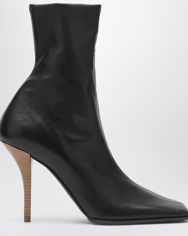 [Alaia] Boots SS26 AA3O2018I106LE