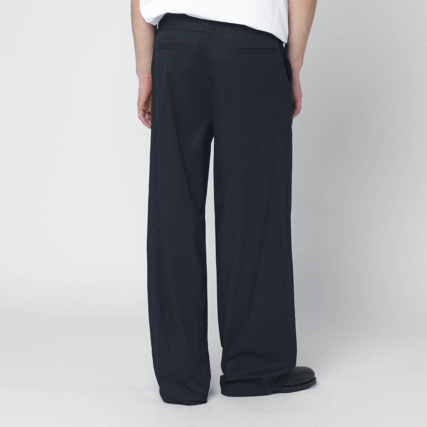 [Jil Sander] Trousers SS26 J22KA0339J45322