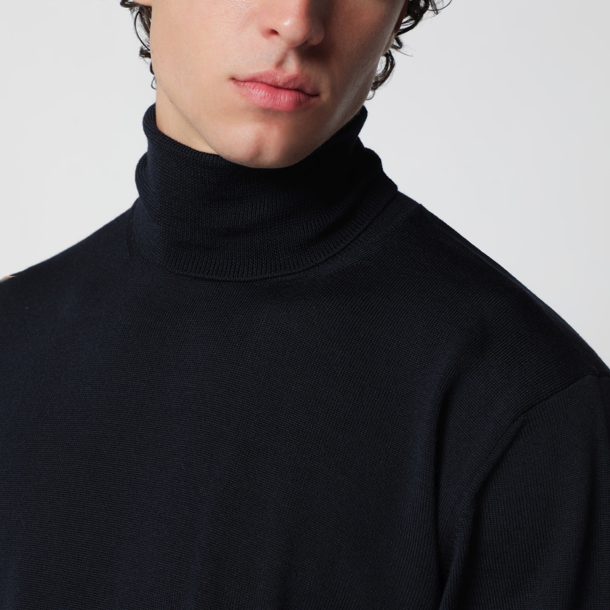 [ROBERTO COLLINA] Knitwear FW26 263MYB01003WO