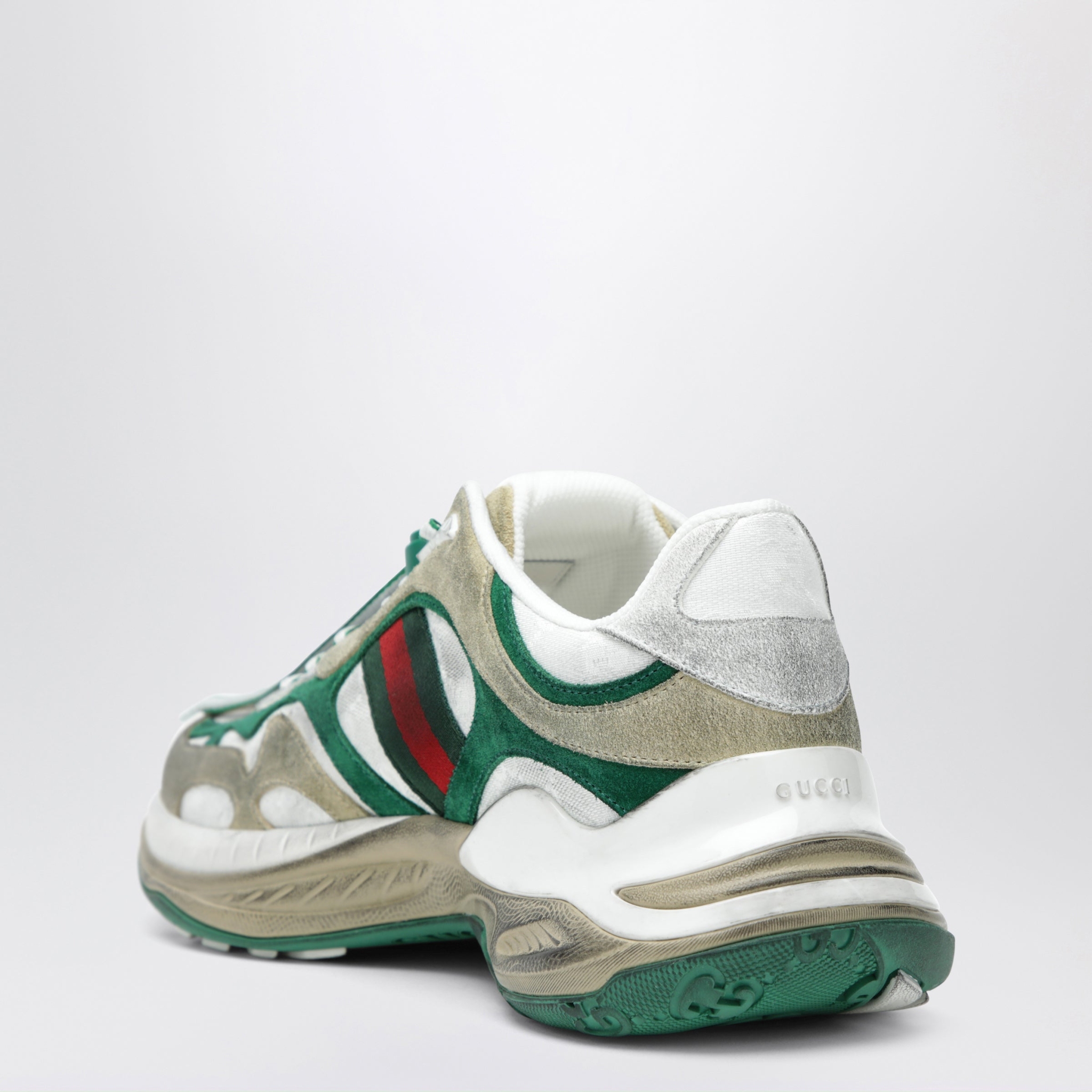 [Gucci] Sneakers SS26 853709AAGGM