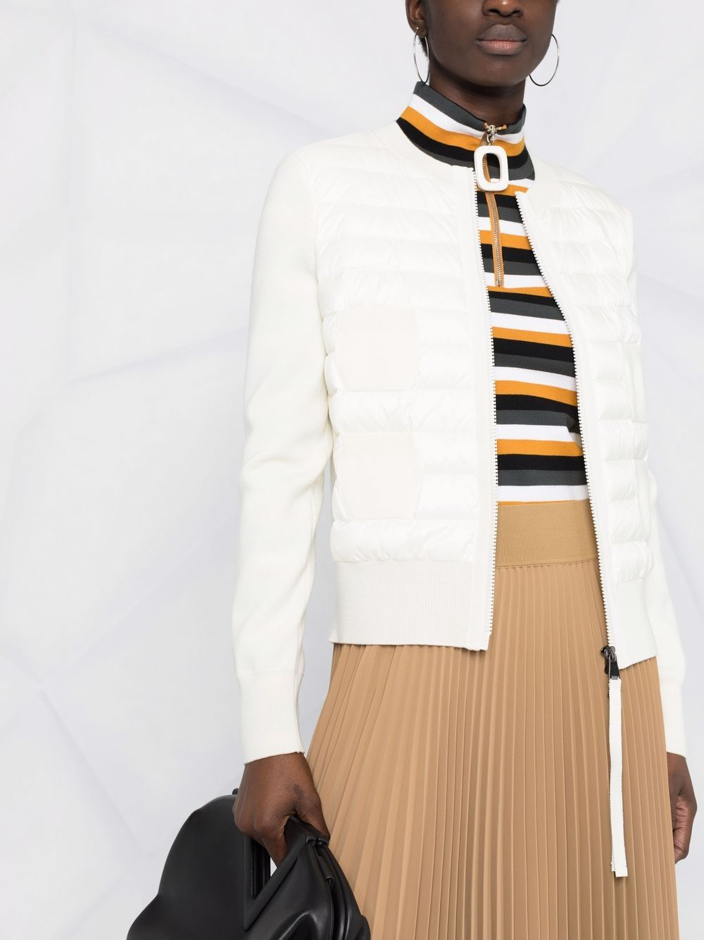 [Moncler] Cardigan FW26 L20939B51000A9018034