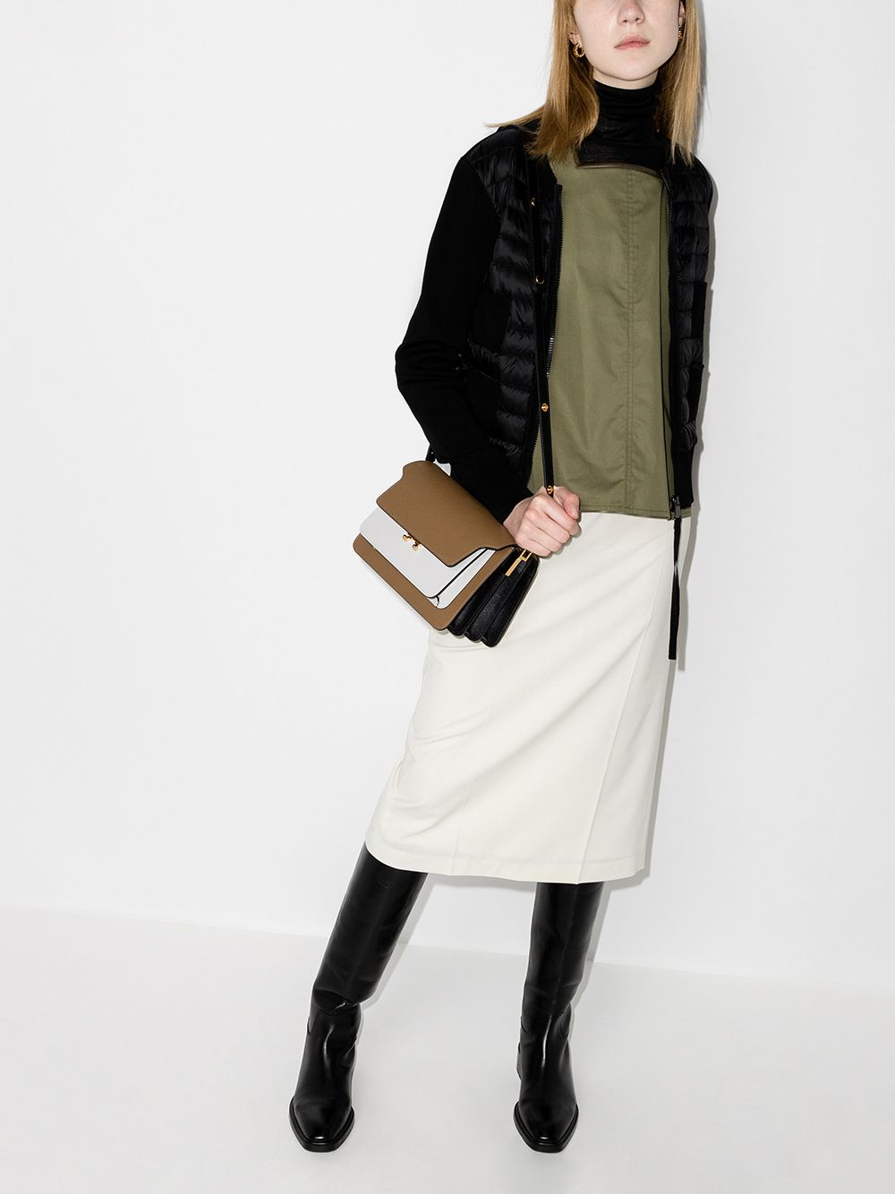 [Moncler] Cardigan FW26 L20939B51000A9018999